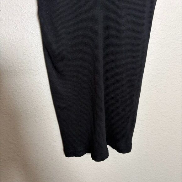 Express One Eleven Tank Top Women's Small Black Ribbed V-Neck Sleeveless - Picture 4 of 7